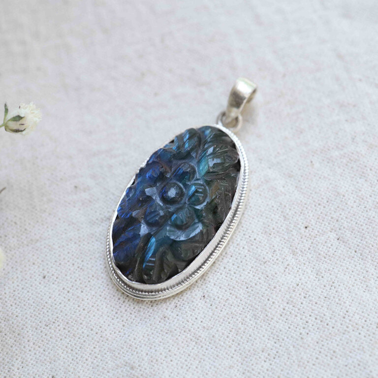 Labradorite Pendant - Carved