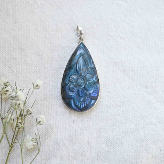 Pendentif Labradorite - Gravé simple