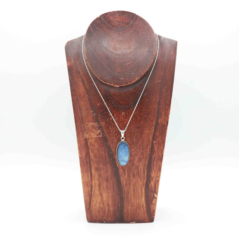 Labradorite Pendant - Allongé