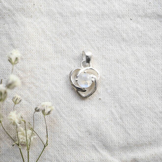 Rainbow Moonstone Pendant - Veda Rainbow Moonstone Pendant - Veda