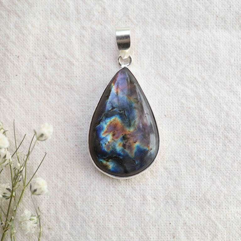 Labradorite Pendant - Goutte