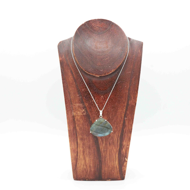 Labradorite Pendant - Faceted