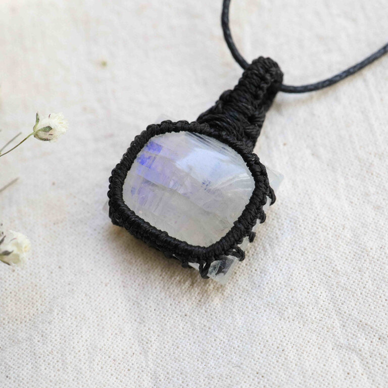Rainbow Moonstone Pendant - Macrame