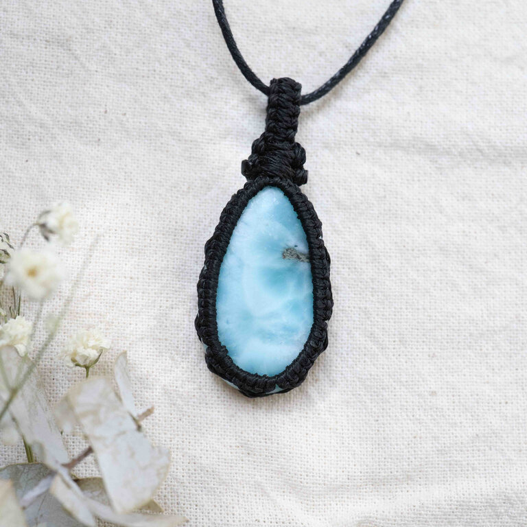 Pendentif Larimar - Macramé