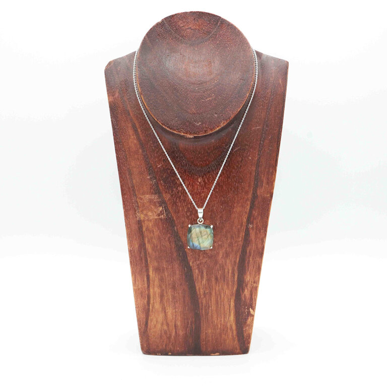 Labradorite Pendant - Carré