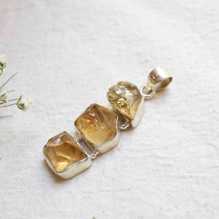Citrine Pendant - Sierra