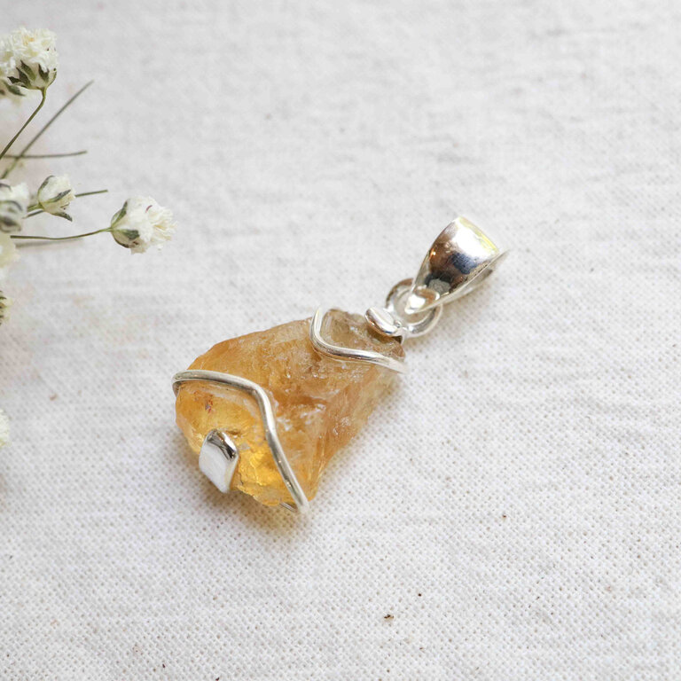 Citrine Pendant - Vague