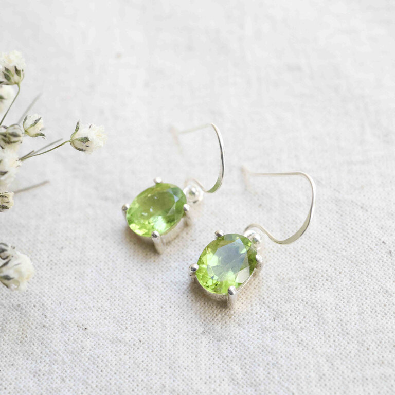 Peridot Earrings - Ovale