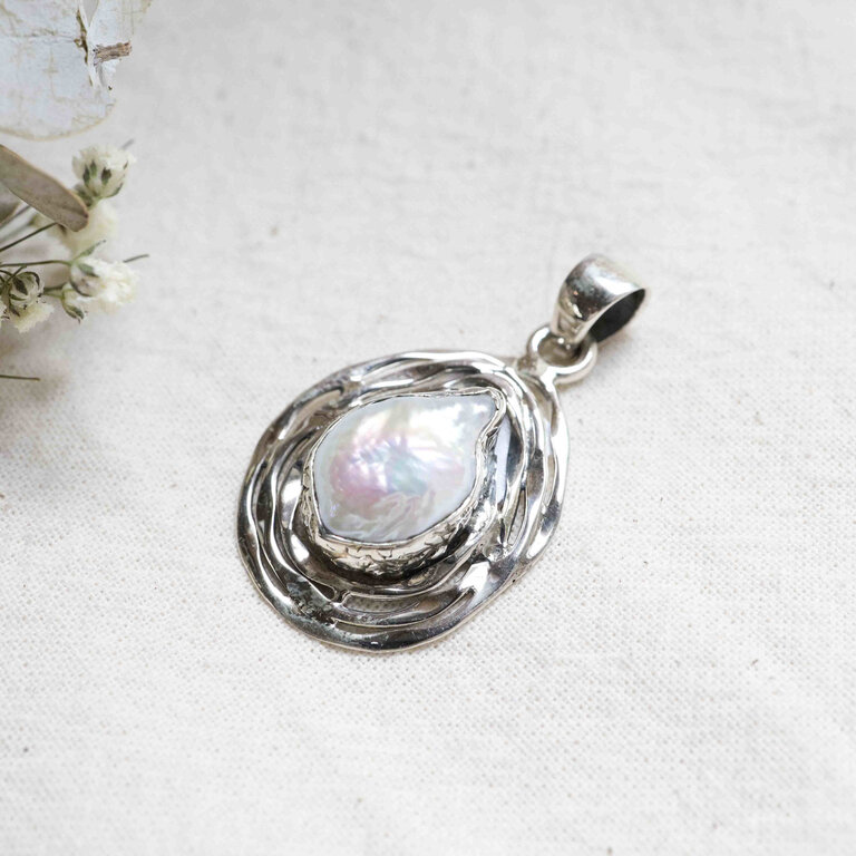 Pearl Pendant - Maelström