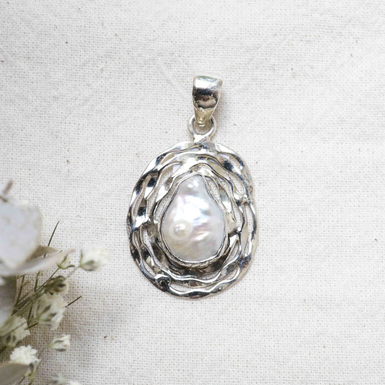 Pearl Pendant - Maelström