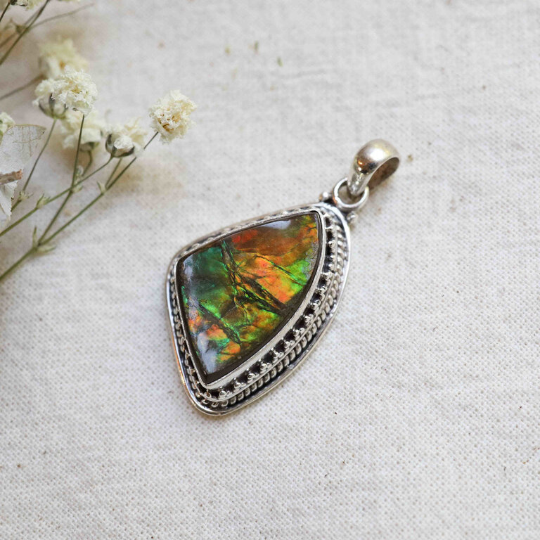 BOREAL AMMOLITE PENDANT