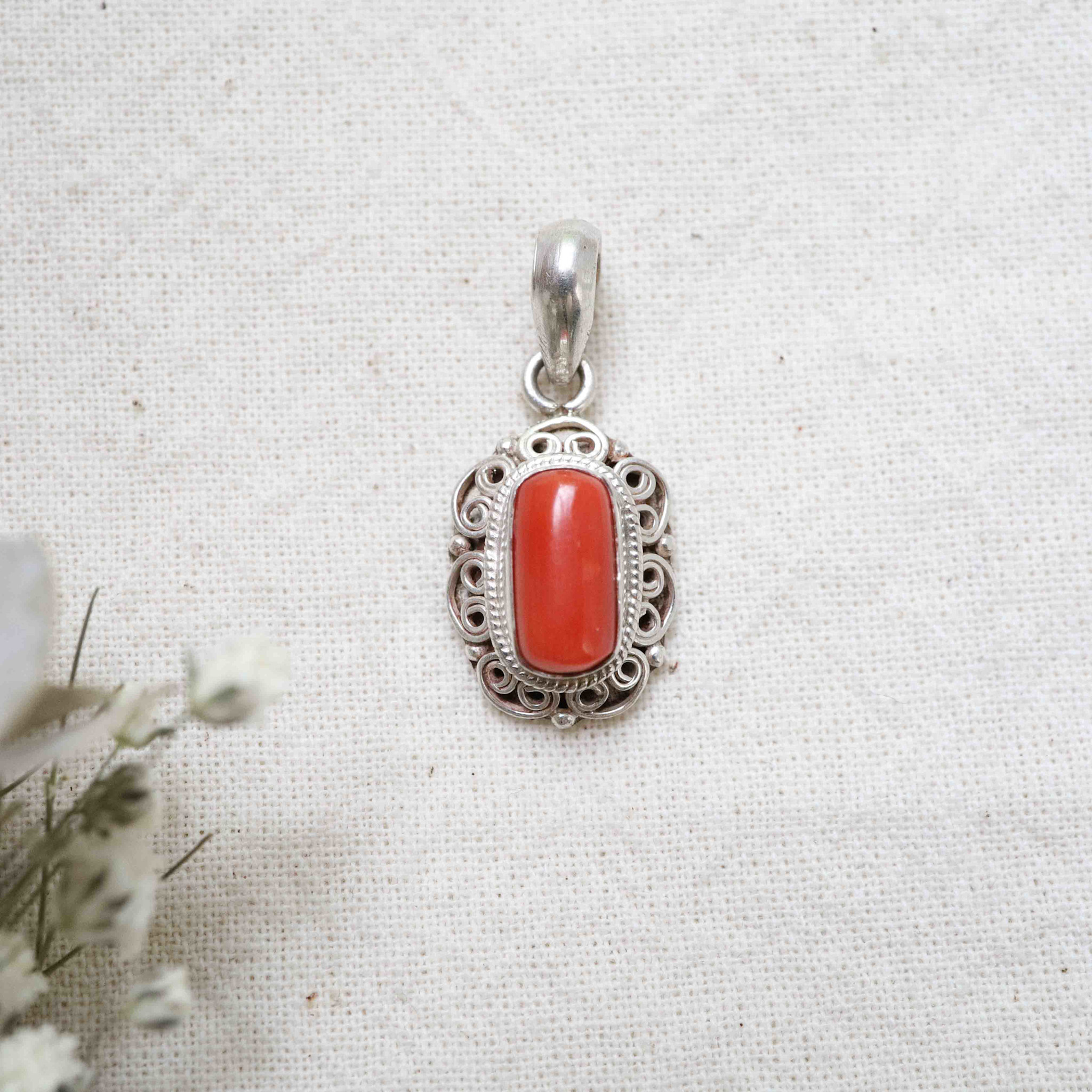 Pendentif Ancien 1900 En Argent Avec émail, Oiseaux, Corail Et Pierre - Broche Transformée - Occasion