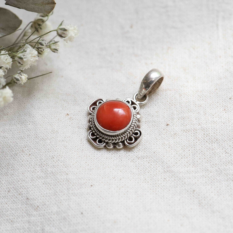 Coral Pendant - Aralia