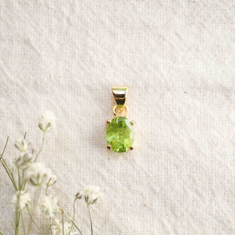 Peridot Pendant Gold Plated - Ovale