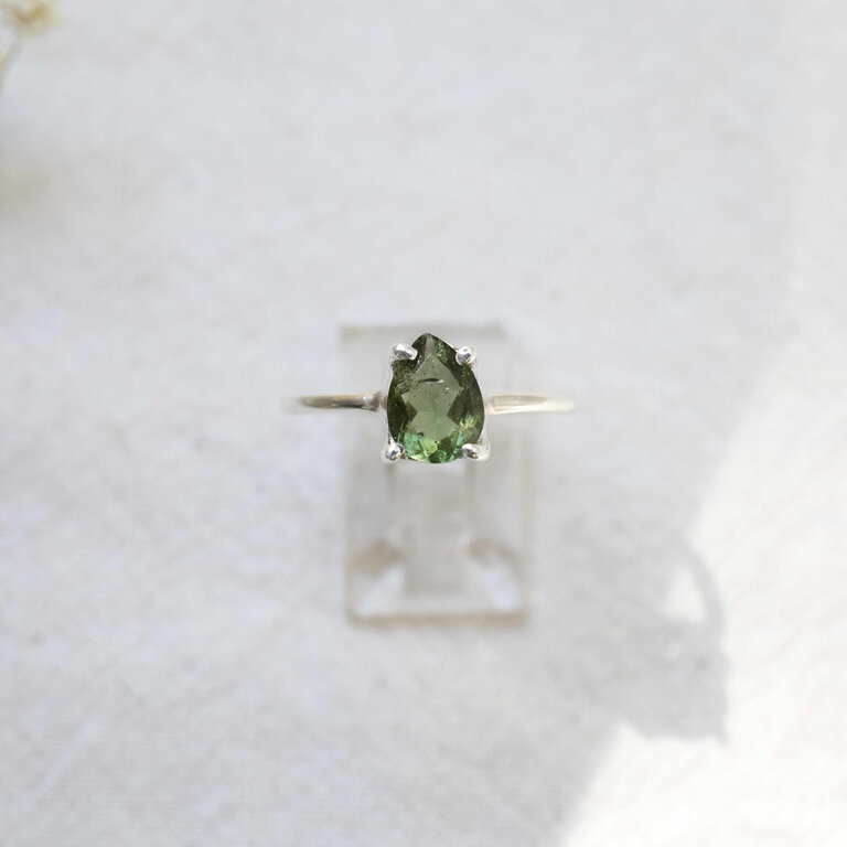 Moldavite Ring - Goutte
