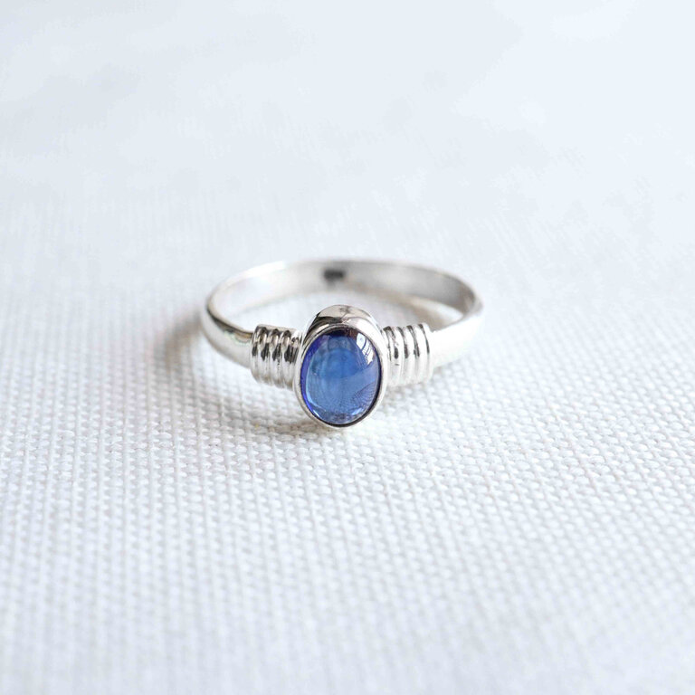 Sapphire Ring - Kerria