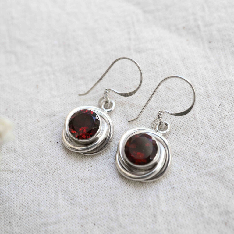 Garnet Earrings - Torsade