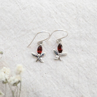 Garnet Earrings - Elva Garnet Earrings - Elva
