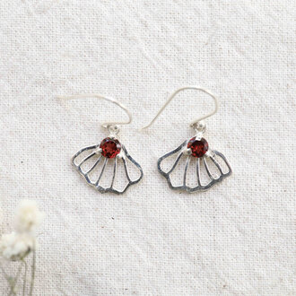 Boucles d'oreilles Grenat - Éventail Boucles d'oreilles Grenat - Éventail