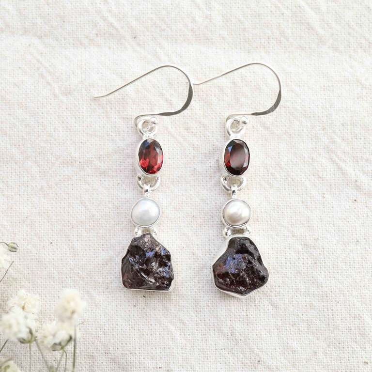 Garnet Earrings - Aster