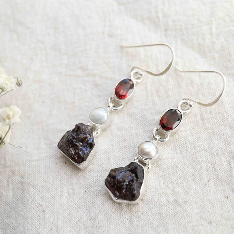 Garnet Earrings - Aster
