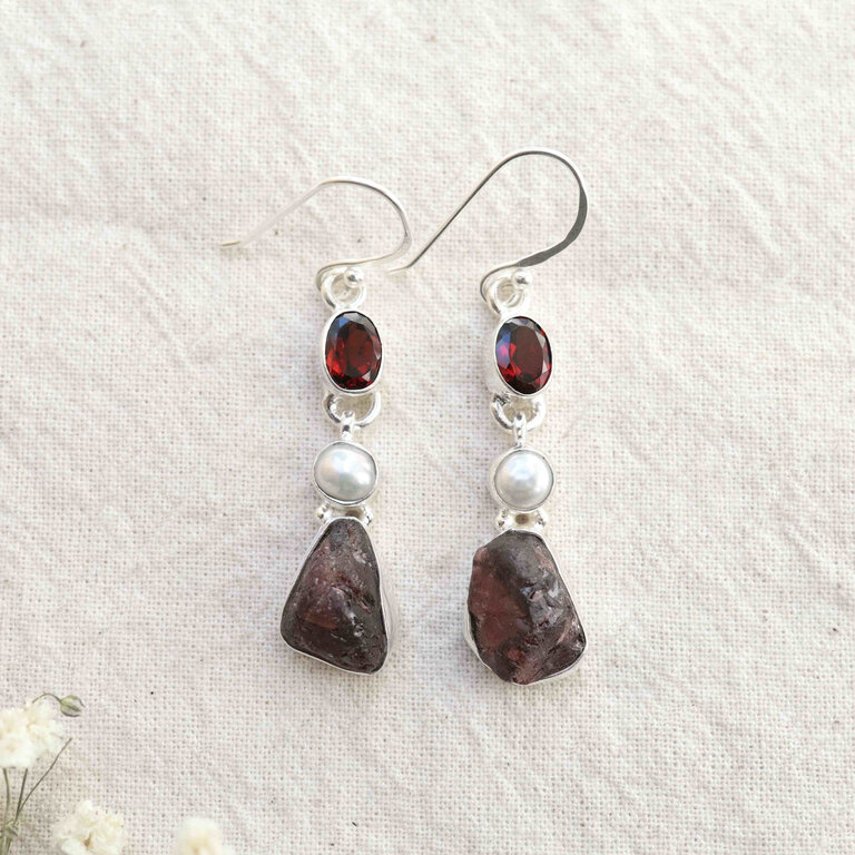 Garnet Earrings - Aster