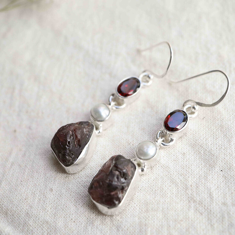 Garnet Earrings - Aster