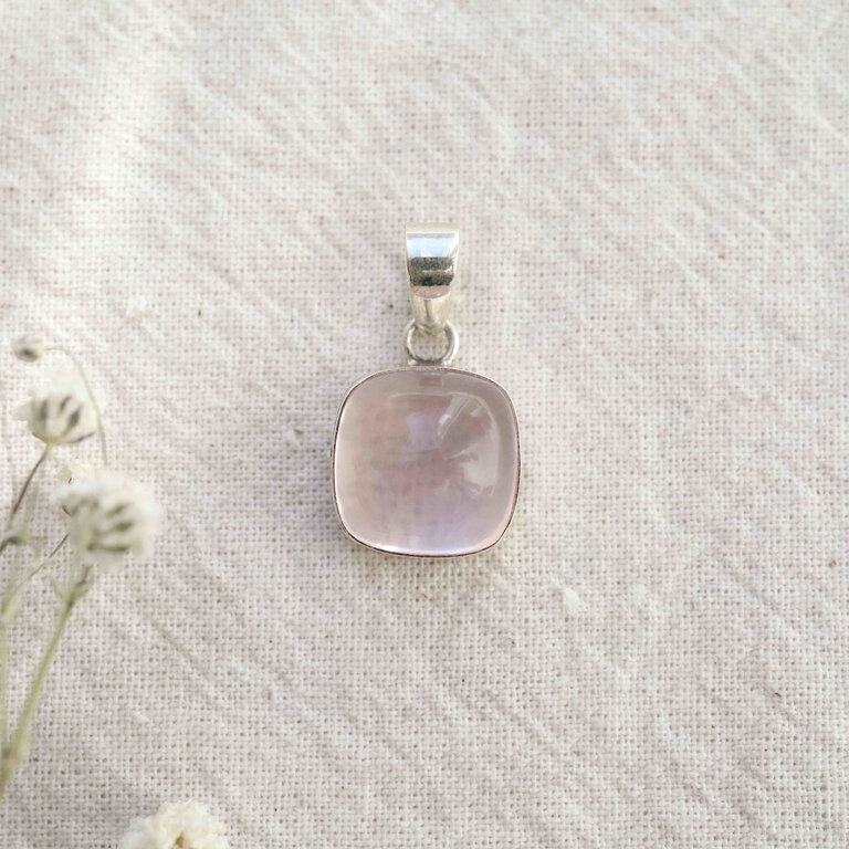 Rose Quartz Pendant - Carré