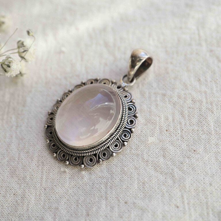 Pendentif Quartz rose - Fleur