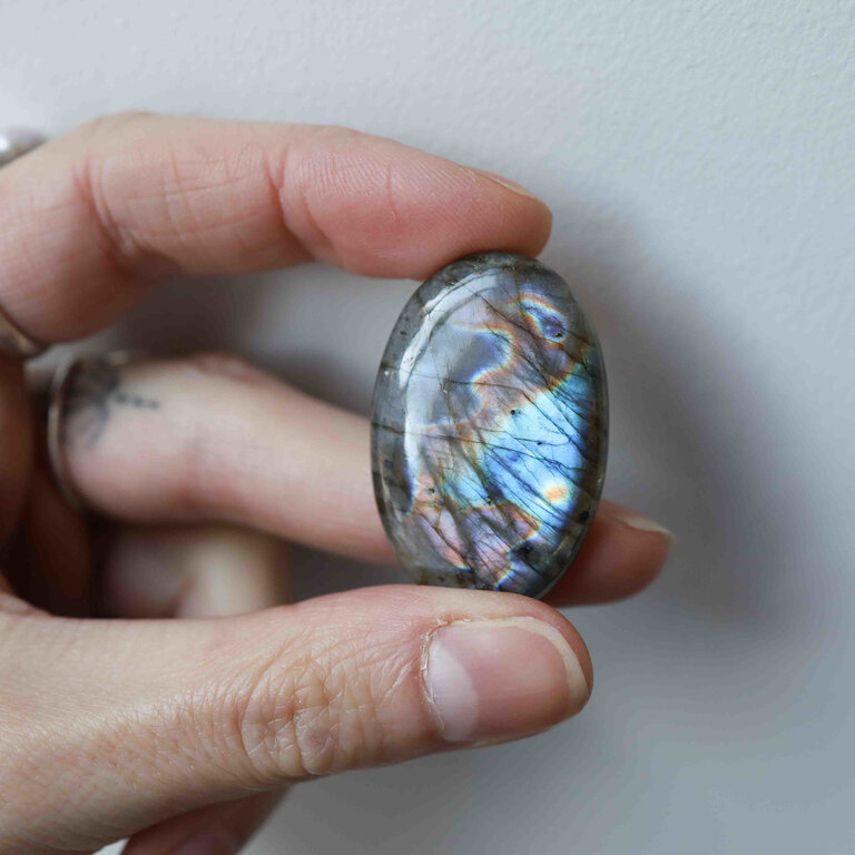 Labradorite couleurs - Cabochon ovale
