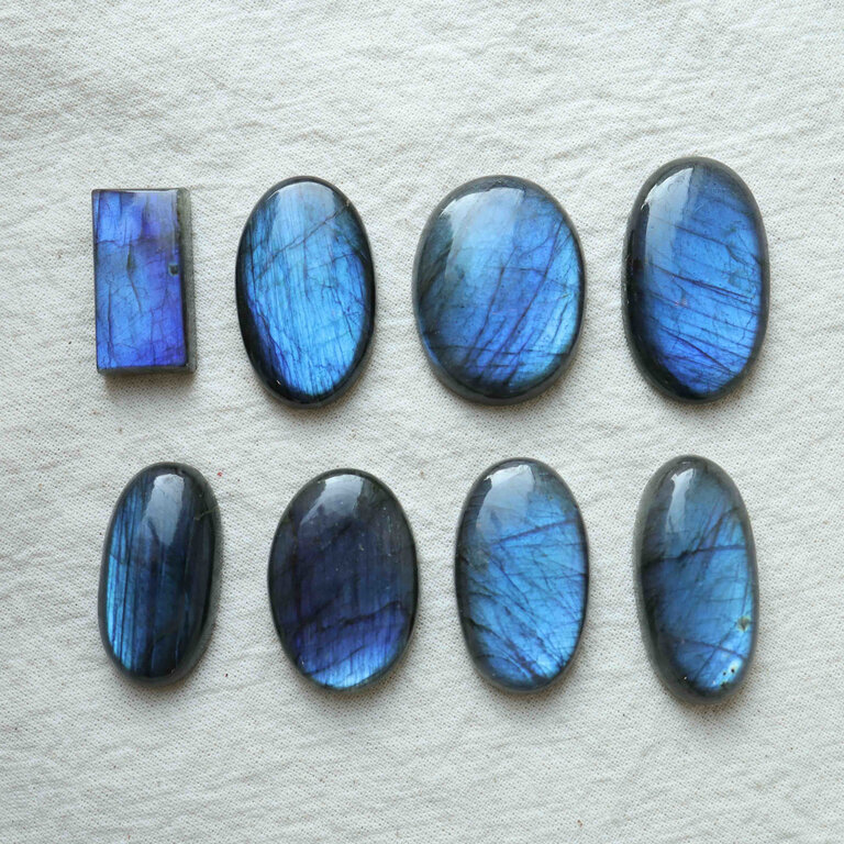 Blue Labradorite - Cabochon
