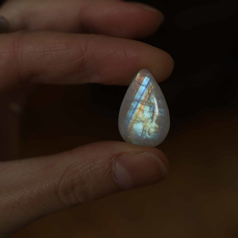 Rainbow moonstone - Cabochon teardrop