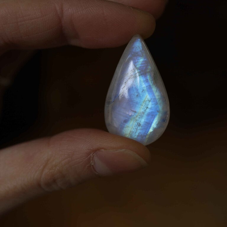 Pierre de lune - Cabochon goutte