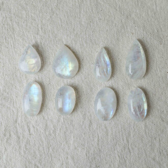 Rainbow moonstone - Cabochon small