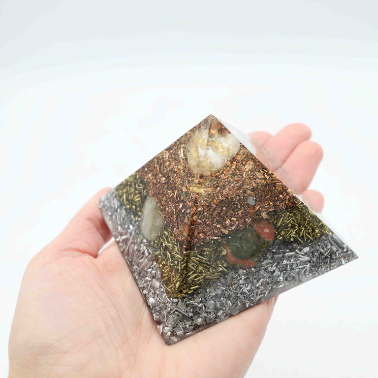 Orgonite pyramid 3''