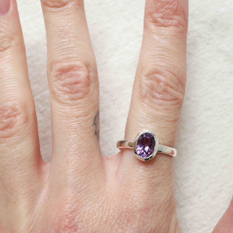 Amethyst Ring - Classique
