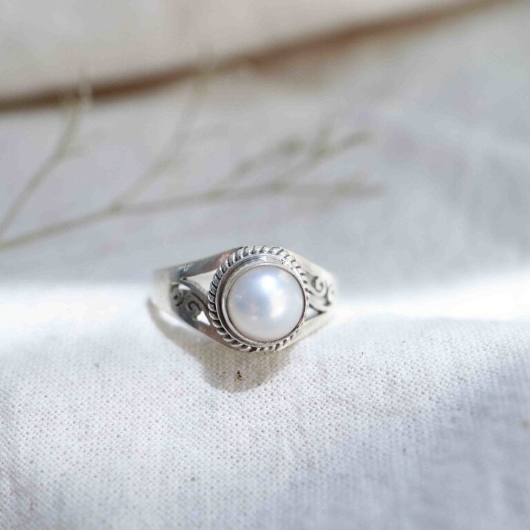 Bague Perle - Délicate