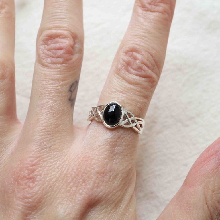 Onyx Ring - Alba