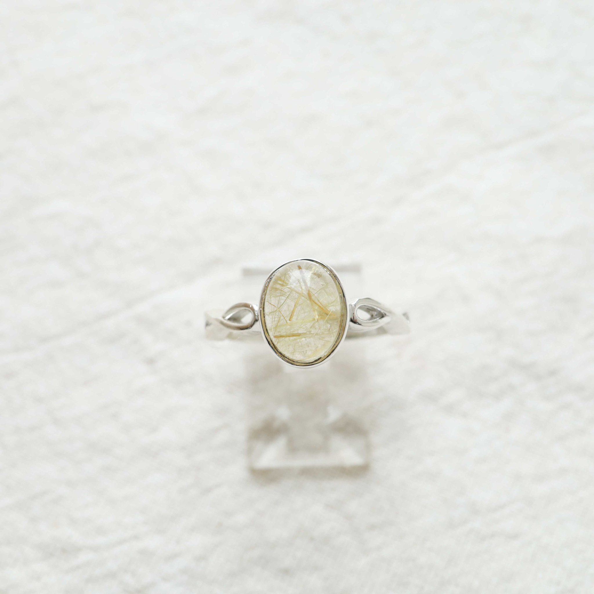 Rutilated Quartz Ring - Infini