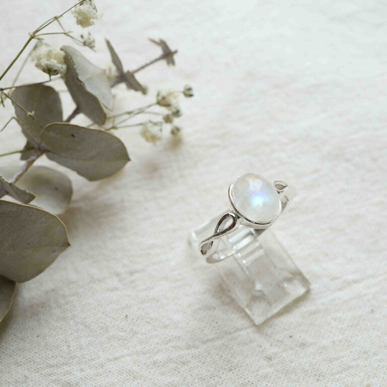 Rainbow moonstone ring - Infini