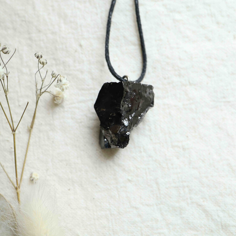 Elite Shungite Pendant 3-5g