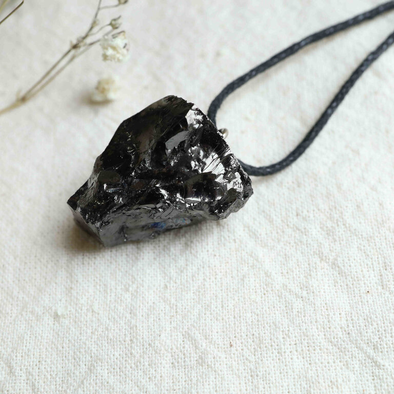 Pendentif Shungite noble 3-5g