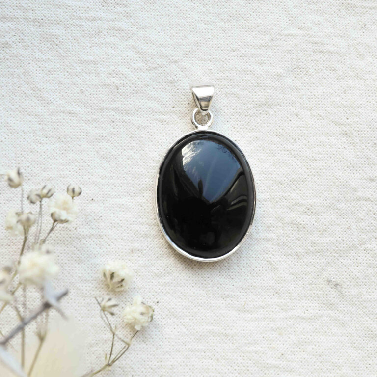 Onyx Pendant - Simple