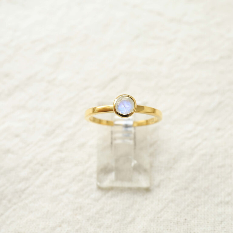 Bague Pierre de lune plaqué or - Ronde
