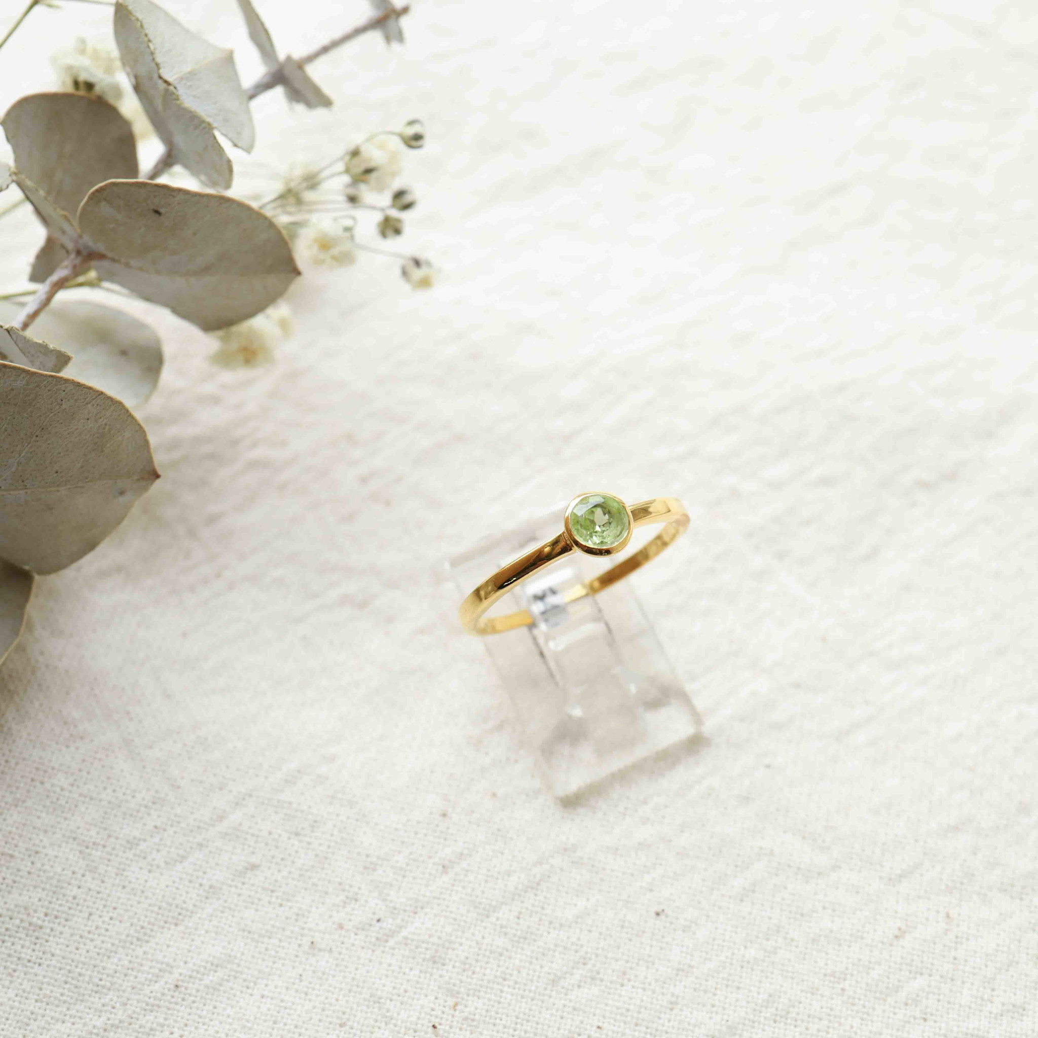 Peridot Ring gold plated - Ronde