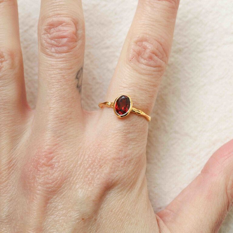 Garnet ring gold plated - Silène
