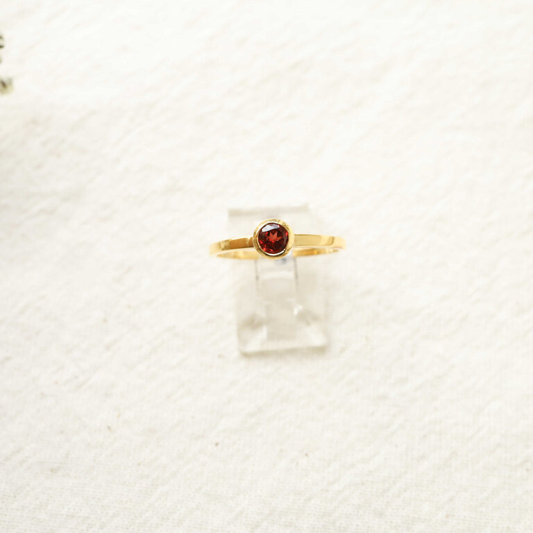 Bague Grenat plaqué or - Ronde