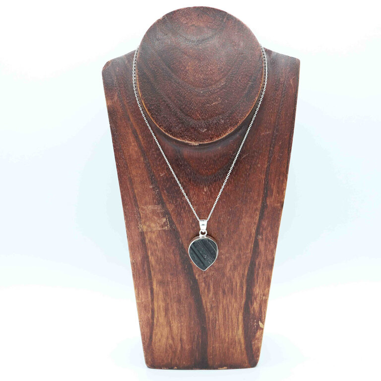 Black Tourmaline Pendant - Ilex