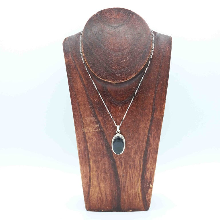 Black Tourmaline Pendant - Hortensia