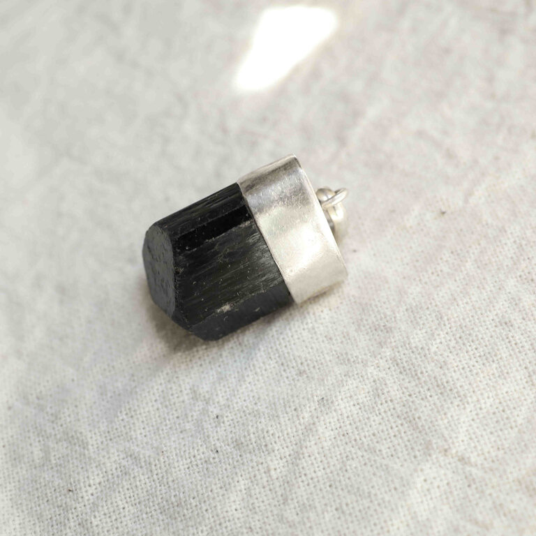 Black Tourmaline Pendant - Brut